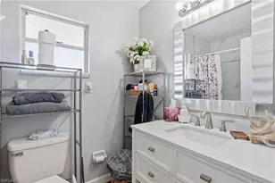 4251 Island Cir, Fort Myers, FL 33919 - Photo 15