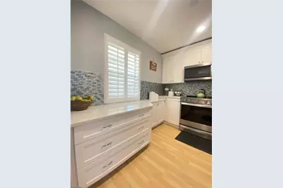 1624 Pine Valley Dr #302, Fort Myers, FL 33907 - Photo 3