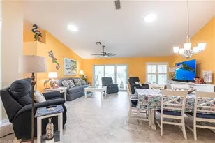 7762 Cameron Cir, Fort Myers, FL 33912 - Photo 7