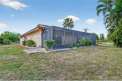 6417 Royal Woods Dr, Fort Myers, FL 33908 - Photo 37