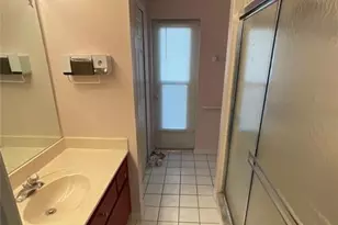 1403 SE 8th Pl, Cape Coral, FL 33990 - Photo 13