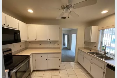 1403 SE 8th Pl, Cape Coral, FL 33990 - Photo 5