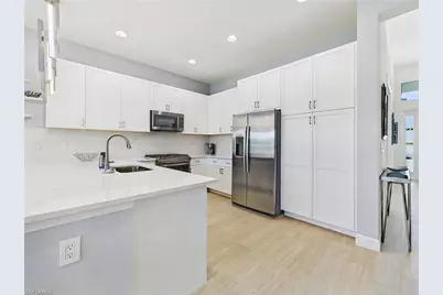 20176 Camellia Crosse Ln, Estero, FL 33928 - Photo 5