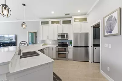 12560 Lake Run Dr, Fort Myers, FL 33913 - Photo 3