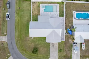 7162 Drake Dr, Fort Myers, FL 33908 - Photo 17