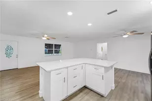 7162 Drake Dr, Fort Myers, FL 33908 - Photo 11