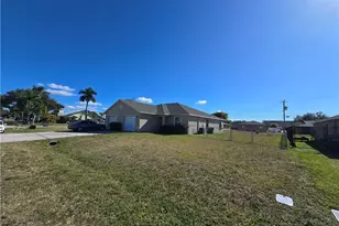 138 SE 12th St, Cape Coral, FL 33990 - Photo 3