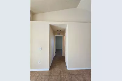 138 SE 12th St, Cape Coral, FL 33990 - Photo 9