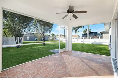 1706 NE 2nd Pl, Cape Coral, FL 33909 - Photo 25
