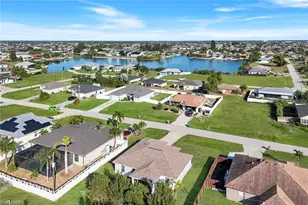1706 NE 2nd Pl, Cape Coral, FL 33909 - Photo 31