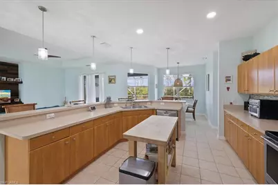 8 Abaft Pl, Placida, FL 33946 - Photo 11