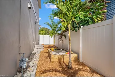 2152 Burlington Ave N, Saint Petersburg, FL 33713 - Photo 37