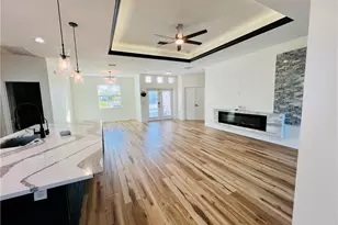 223 SE 17th St, Cape Coral, FL 33990 - Photo 13