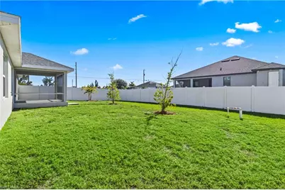 2432 NW 22nd Ter, Cape Coral, FL 33993 - Photo 19