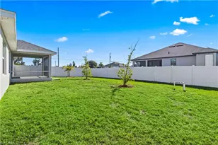 2432 NW 22nd Terrace, Cape Coral, FL 33993 - Photo 19