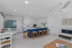 450 Birdsong Pl, Sanibel, FL 33957 - Photo 9