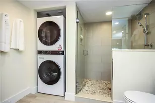 1785 Middle Gulf Dr, Sanibel, FL 33957 - Photo 17