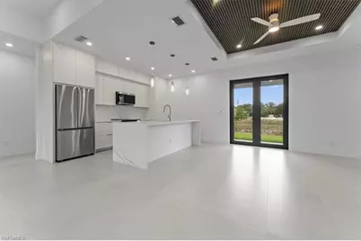 729 Colyer St E, Lehigh Acres, FL 33974 - Photo 7