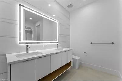 729 Colyer St E, Lehigh Acres, FL 33974 - Photo 15