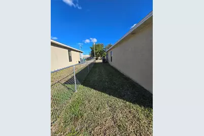 3820/3822 SW 16th Pl, Cape Coral, FL 33914 - Photo 23