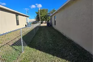 3820/3822 SW 16th Pl, Cape Coral, FL 33914 - Photo 23