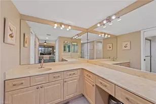 5970 Trailwinds Dr, Fort Myers, FL 33907 - Photo 23