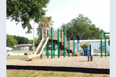 950 Lakeview Dr, North Fort Myers, FL 33903 - Photo 37