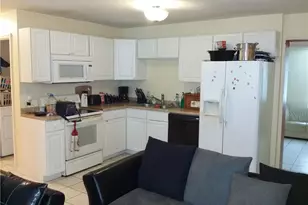 950 Lakeview Dr, North Fort Myers, FL 33903 - Photo 5