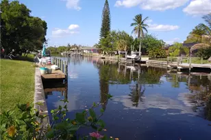 4937 Victoria Dr, Cape Coral, FL 33904 - Photo 5