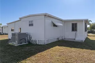 3117 Saturn Cir, North Fort Myers, FL 33903 - Photo 25