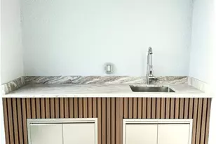 916 Nicholas Pkwy W, Cape Coral, FL 33991 - Photo 29