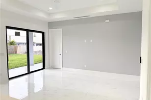 916 Nicholas Pkwy W, Cape Coral, FL 33991 - Photo 27