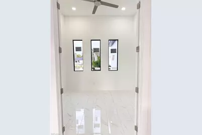 916 Nicholas Pkwy W, Cape Coral, FL 33991 - Photo 11