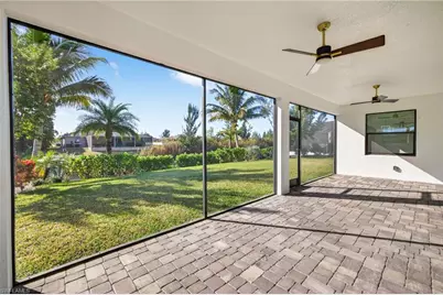 332 SW 26th St, Cape Coral, FL 33914 - Photo 25