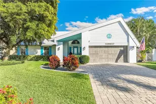 2905 SE 22nd Pl, Cape Coral, FL 33904 - Photo 5