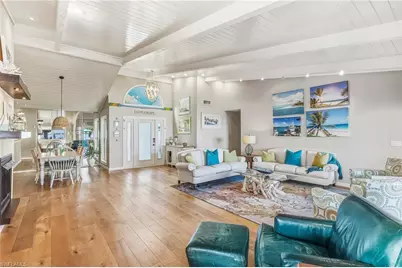 2905 SE 22nd Pl, Cape Coral, FL 33904 - Photo 9