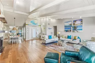 2905 SE 22nd Pl, Cape Coral, FL 33904 - Photo 9