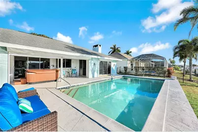 1326 SE 21st Ave, Cape Coral, FL 33990 - Photo 17