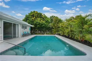 1101 SE 37th St, Cape Coral, FL 33904 - Photo 9