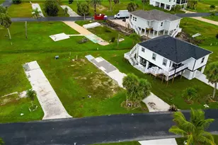 13660 Gannet Dr, Fort Myers, FL 33908 - Photo 1