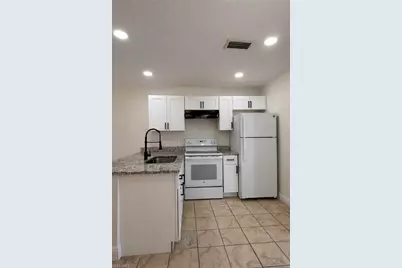 2245 South St, Fort Myers, FL 33901 - Photo 3