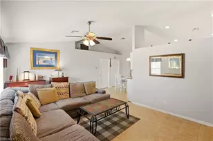 515 NE 5th Pl, Cape Coral, FL 33909 - Photo 7