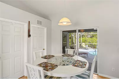 515 NE 5th Pl, Cape Coral, FL 33909 - Photo 13