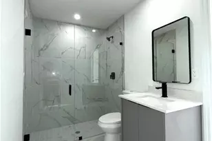 206 Pembroke St, Lehigh Acres, FL 33974 - Photo 17