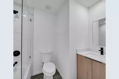 382 McArthur Blvd, Lehigh Acres, FL 33974 - Photo 15