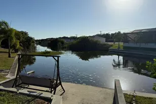 1600 SW 23rd Ct, Cape Coral, FL 33991 - Photo 9