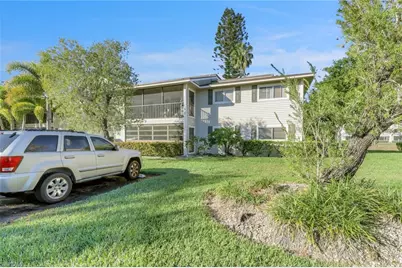 8151 S Woods Cir #12, Fort Myers, FL 33919 - Photo 25