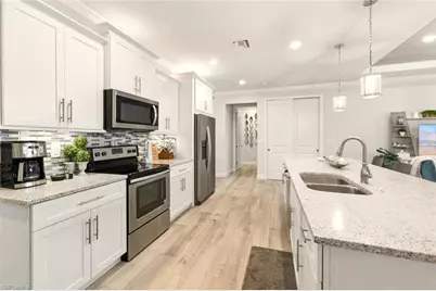 2525 Gleason Pkwy, Cape Coral, FL 33914 - Photo 11