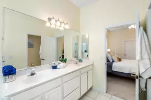 2076 Oxford Ridge Cir, Lehigh Acres, FL 33973 - Photo 25