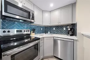 2230 Camino Del Mar Dr, Sanibel, FL 33957 - Photo 13